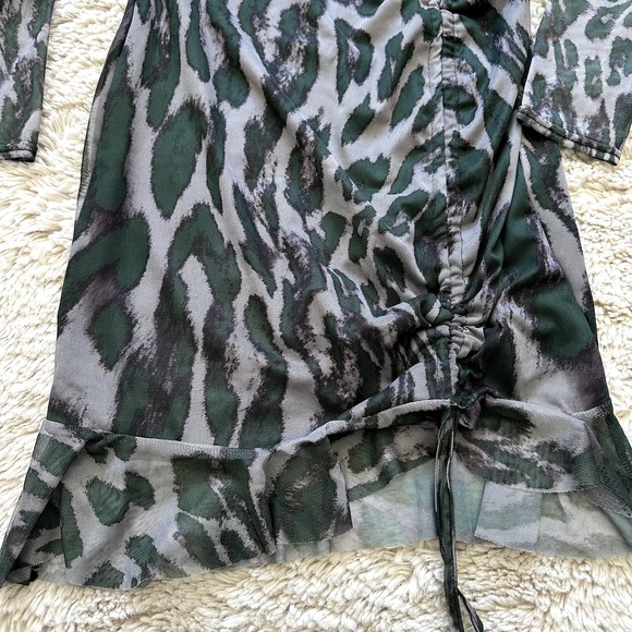 *NWT* Pretty Little Thing Green Long Sleeve Mesh Mini Side Ruched Dress US Sz 4 - Picture 6 of 11